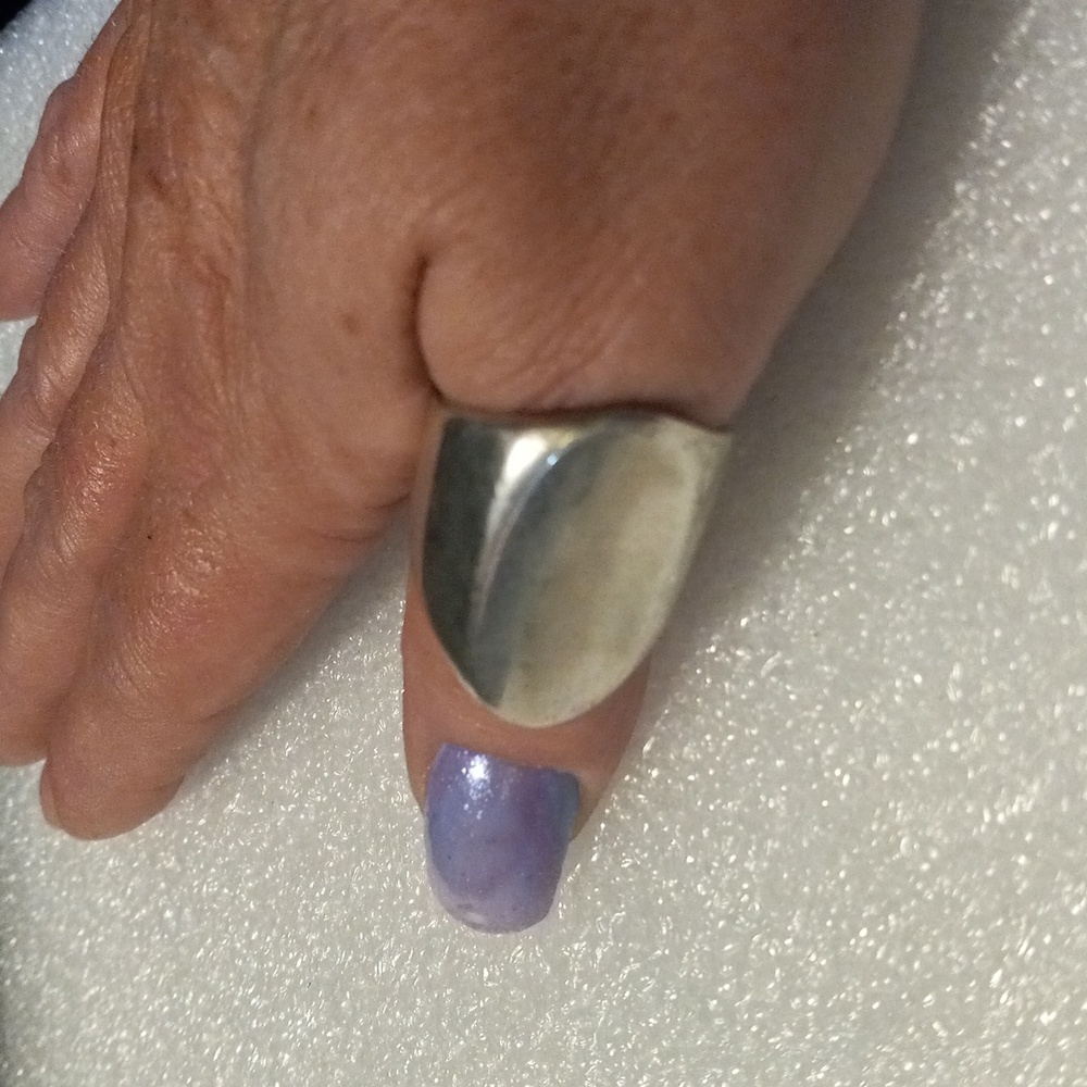 Ladies ring